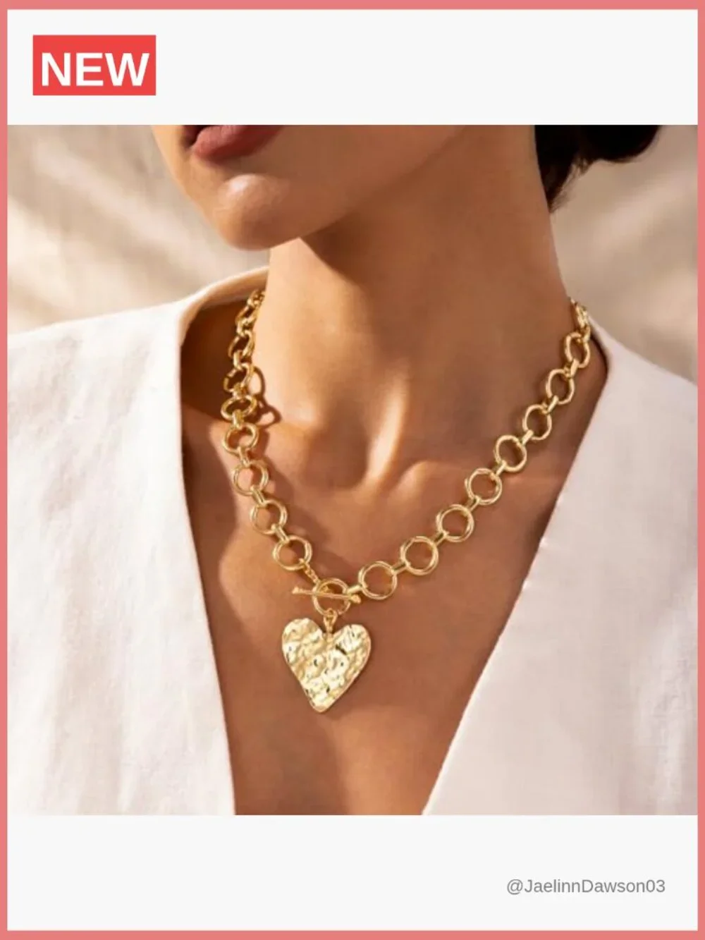 Chunky Gold Heart Pendant Necklace with Toggle Clasp